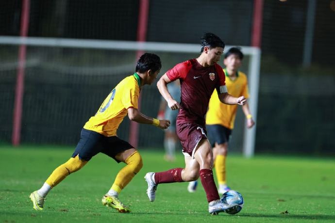 海港U20客胜国安锁定B组第二 张文骏连续两轮破门