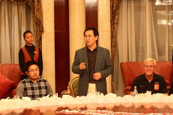 许家印一审被判无期 恒大170亿投入换来中超八冠王 许家印一审被判无期 恒大170亿投入换来中超八冠王