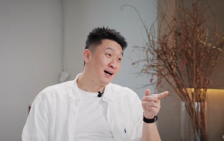 朱芳雨称国家队生涯不会跟新人过多沟通!孙悦打趣:怕浪费感情呗 朱芳雨称国家队生涯不会跟新人过多沟通!孙悦打趣:怕浪费感情呗